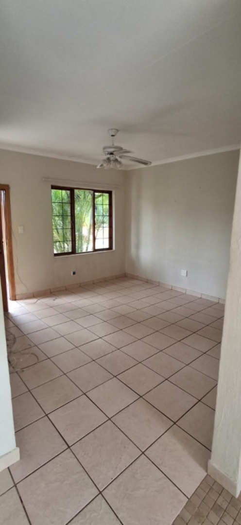 To Let 3 Bedroom Property for Rent in Waterval East North West